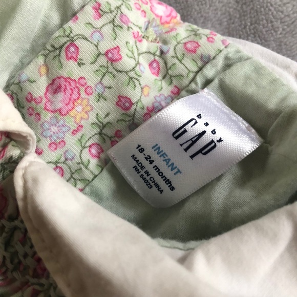 Easter Smocking - Picture 3 of 4